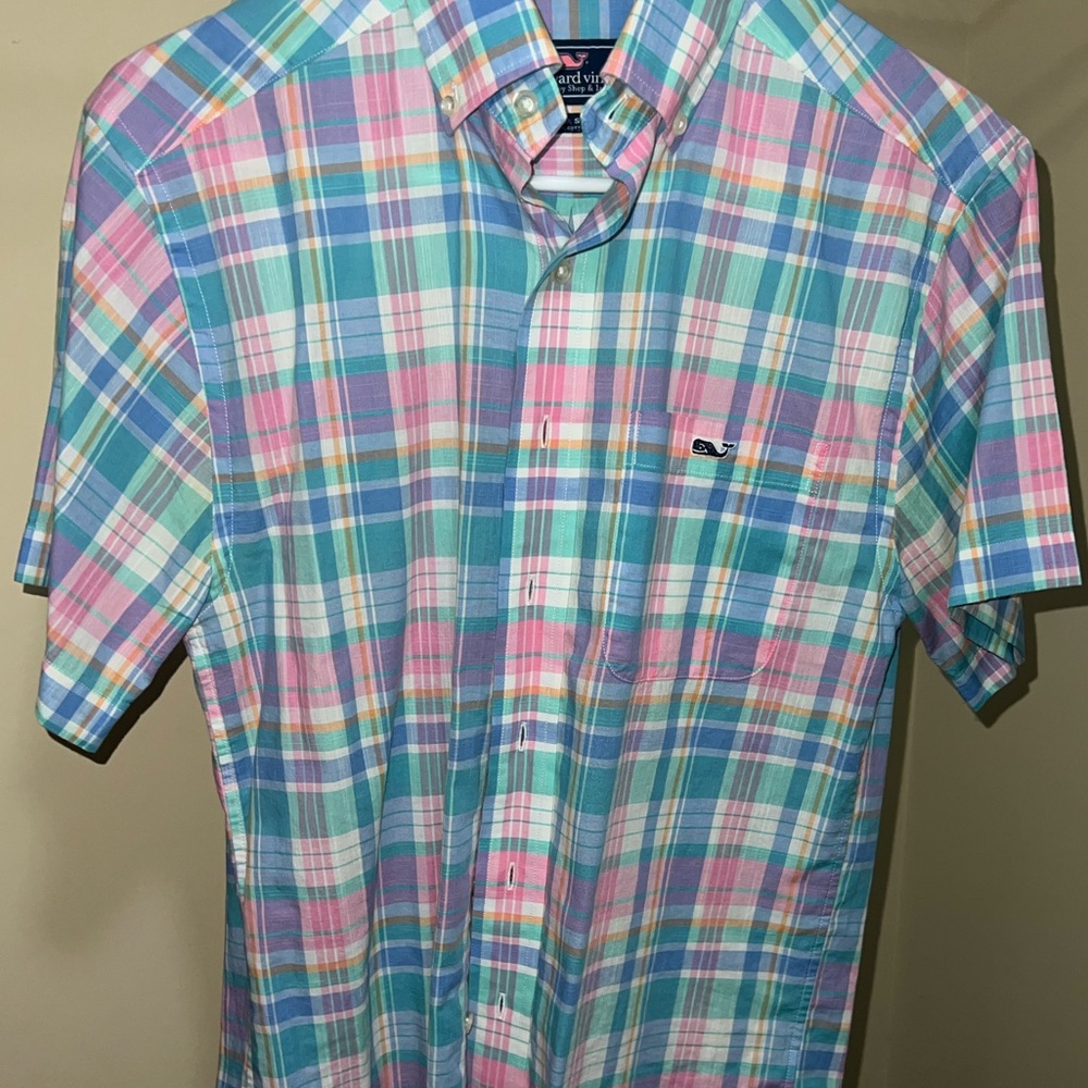 vineyard vines button up